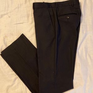 Zara men dress pants.size 30. Black